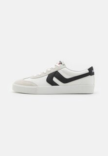 Низкие кроссовки Levi&apos;S Sneak Trainers Levi&apos;s, цвет regular white Levis