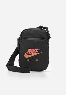 Сумка через плечо Air Wavey Unisex Nike, цвет black/bright mandarin