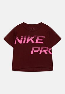 Спортивная футболка Crop Nike, цвет dark team red