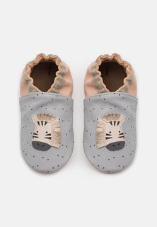 Туфли для первых шагов Cute Zebra Robeez, цвет gris rose