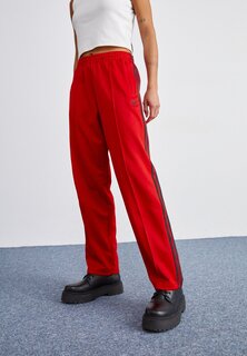 Спортивные брюки Classics Track Pant Loose adidas Originals, цвет better scarlet/black