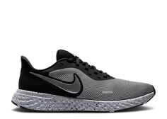 Кроссовки Nike Revolution 5 Premium &apos;Black Chrome&apos;, серый