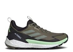 Кроссовки adidas Terrex Free Hiker 2.0 Low Gore-Tex &apos;Olive Strata Silver Green&apos;, зеленый