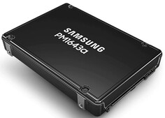 Накопитель SSD 2.5 Samsung MZILT3T2HBLS-00007 PM1643a 3.2TB SAS 12Gb/s 2100/2000MB/s IOPS 450K/90K MTBF 2M 3DWPD OEM