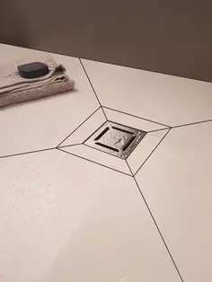 Душевой трап 148x148/50*75*110 мм матовый хром Berges Zentrum Norma 090463