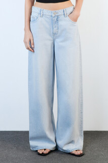брюки джинсовые женские Джинсы широкие из денима с переработанным хлопком Befree