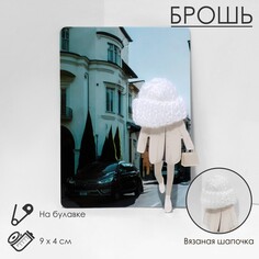 Брошь Queen Fair