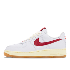 Женские кроссовки Air Force 1 07 Nike