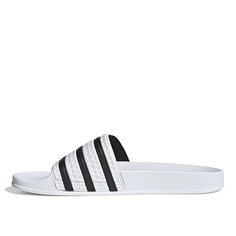 Сланцы Adilette Adidas