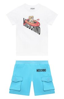 Комплект из футболки и шорт Moschino