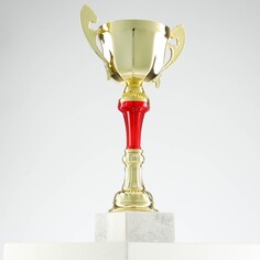 Кубок 153с, наградная фигура, золото, подставка камень, 24 x 13 x 8 см. Командор