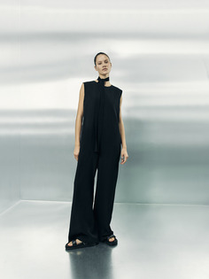 Комбинезон Морган без рукавов из фактурной ткани Gate31