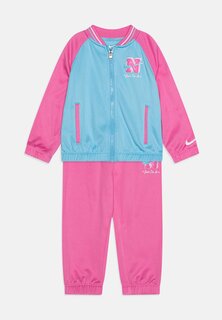 Спортивная куртка Set Nike, цвет playful pink