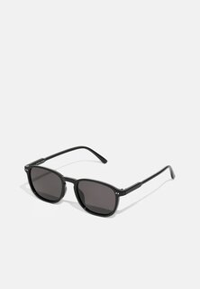Солнцезащитные очки Unisex Pier One, черный