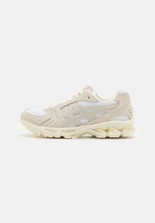 Низкие кеды Gel Kayano 14 ASICS SportStyle, цвет white/smoke grey