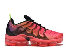 Кроссовки Nike Air Vapormax Plus &apos;Laser Crimson&apos;, красный