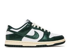 Кроссовки Nike Wmns Dunk Low &apos;Vintage Green&apos;, зеленый