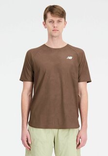 Базовая футболка Q Speed New Balance, цвет dark mushroom