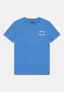 Базовая футболка LOGO TEE Tommy Hilfiger, цвет blue spell