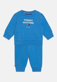 Спортивный костюм BABY LOGO UNISEX SET Tommy Hilfiger, цвет blue