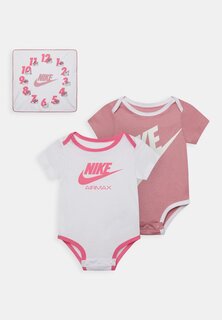 Комплект GIFTING NEW MILESTONE BLANKET 2-PACK SET Nike Sportswear, цвет pinksicle
