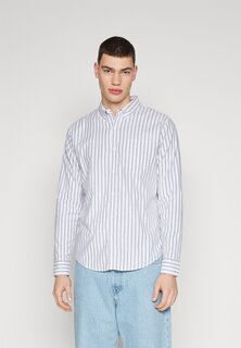 Рубашка CHAIN OXFORDS Hollister Co., цвет WHITE STRIPE