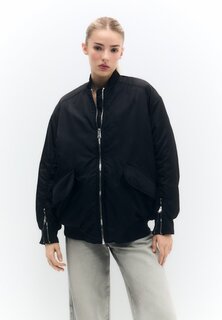Куртка-бомбер OVERSIZE PULL&amp;BEAR, цвет black