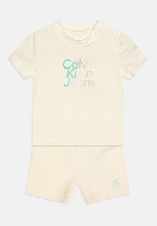 Шорты BABY GRADIENT LOGO UNISEX SET Calvin Klein Jeans, цвет papyrus