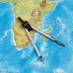 Циркуль attache длина 135 мм, с подстраиваемой иглой, чехол пвх