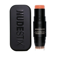 Румяна NUDESTIX Кремовые сияющие румяна в стике Nudies Bloom со встроенной кисточкой