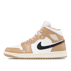 Женские кроссовки WMNS Air Jordan 1 Mid