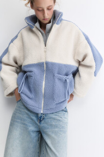 куртка женская Куртка-бомбер oversize из искусственного меха Befree