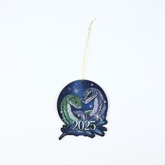 Новогодная светящаяся в темноте подвеска из дерева Зимнее волшебство