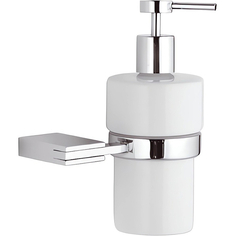 Дозатор для жидкого мыла Remer