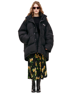 Оверсайз пуховик с логотипом Balenciaga