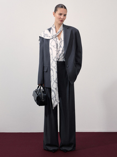 Брюки прямого кроя с защипами с шерстью в составе Zarina