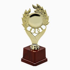 Кубок наградная фигура, золото, подставка пластик 22 х 9,7 х 7,5 см Командор