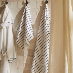 Полотенце ZARA HOME Хлопковое банное полотенце с контрастными полосками 90 x 150