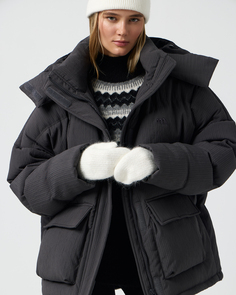 Варежки с шерстью ангоры молочного цвета