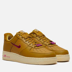Кроссовки Nike Wmns Air Force 1 07 SE, цвет жёлтый