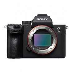Цифровой фотоаппарат Sony Alpha ILCE-7M3 Body