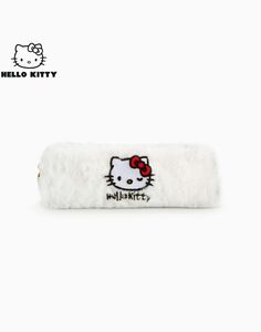 Молочный пенал из искусственного меха с вышивкой Hello Kitty Gloria Jeans