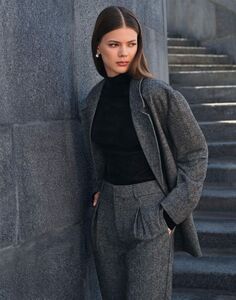 Тёмно-серый жакет oversize из твида Gloria Jeans