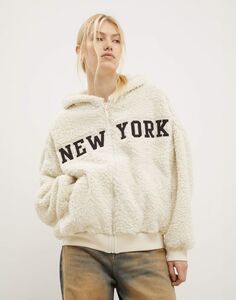 Бежевая куртка oversize с аппликацией Gloria Jeans