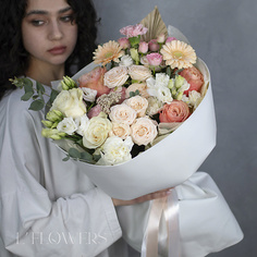 Букет живых цветов LFLOWERS Букет Эдна Lflowers