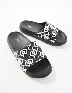 Черные шлепанцы ASOS с массивной подошвой и узором монограммы