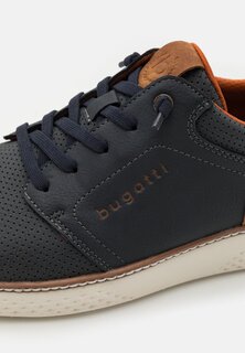 Кроссовки на шнуровке bugatti, темно-синий
