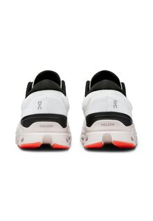 Кроссовки CLOUDSTRATUS 3 On, белый