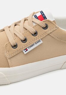 Кроссовки на шнуровке SKATE DERBY Tommy Hilfiger, хаки