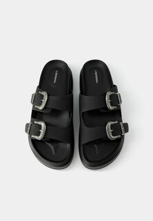 Тапочки Bershka, черные